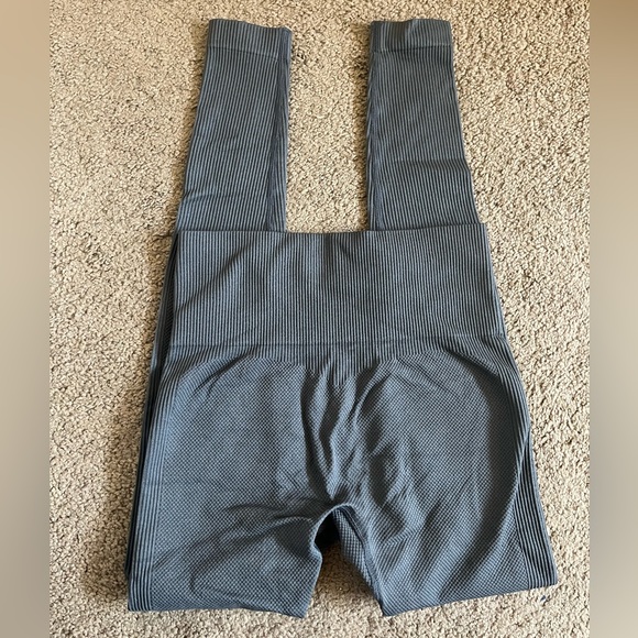 Workout Set Slate Grey Ribbed Sports Bra Buttery Soft High Waisted Leggings XS - Picture 5 of 7